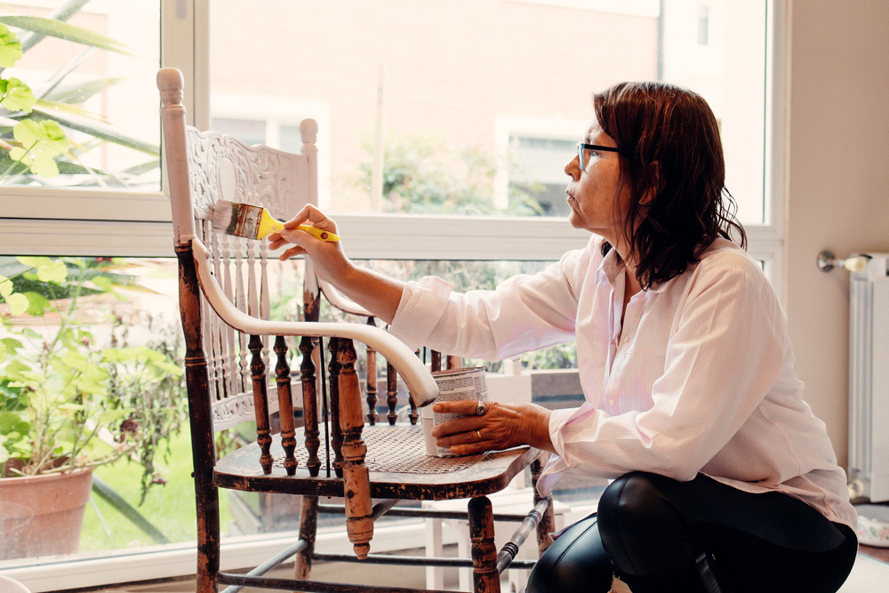 what-kind-of-paint-do-you-use-on-wooden-rocking-chairs-four-centuries