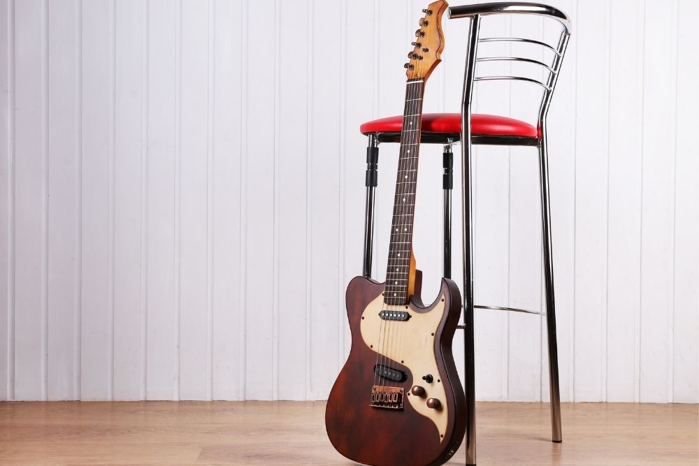 Best Chair For Playing Guitar